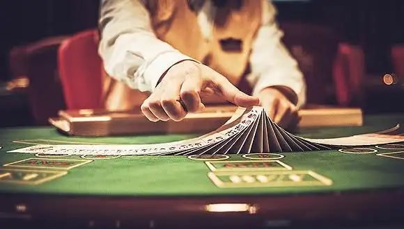 Responsible gaming reminder alongside big win celebrations on bet 999